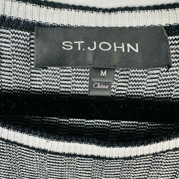 ST. JOHN KNIT PULLOVER STRIPED SWEATER SIZE (M) - Picture 8 of 12